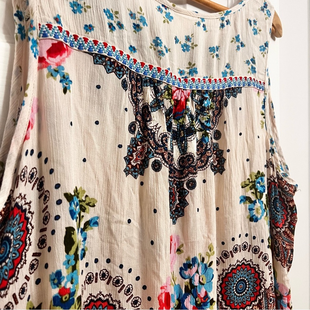 Woman’s Bila XXL Boho Peasant Flowy Mixed-media Sleeveless Top with Tassel Ties - Picture 8 of 11